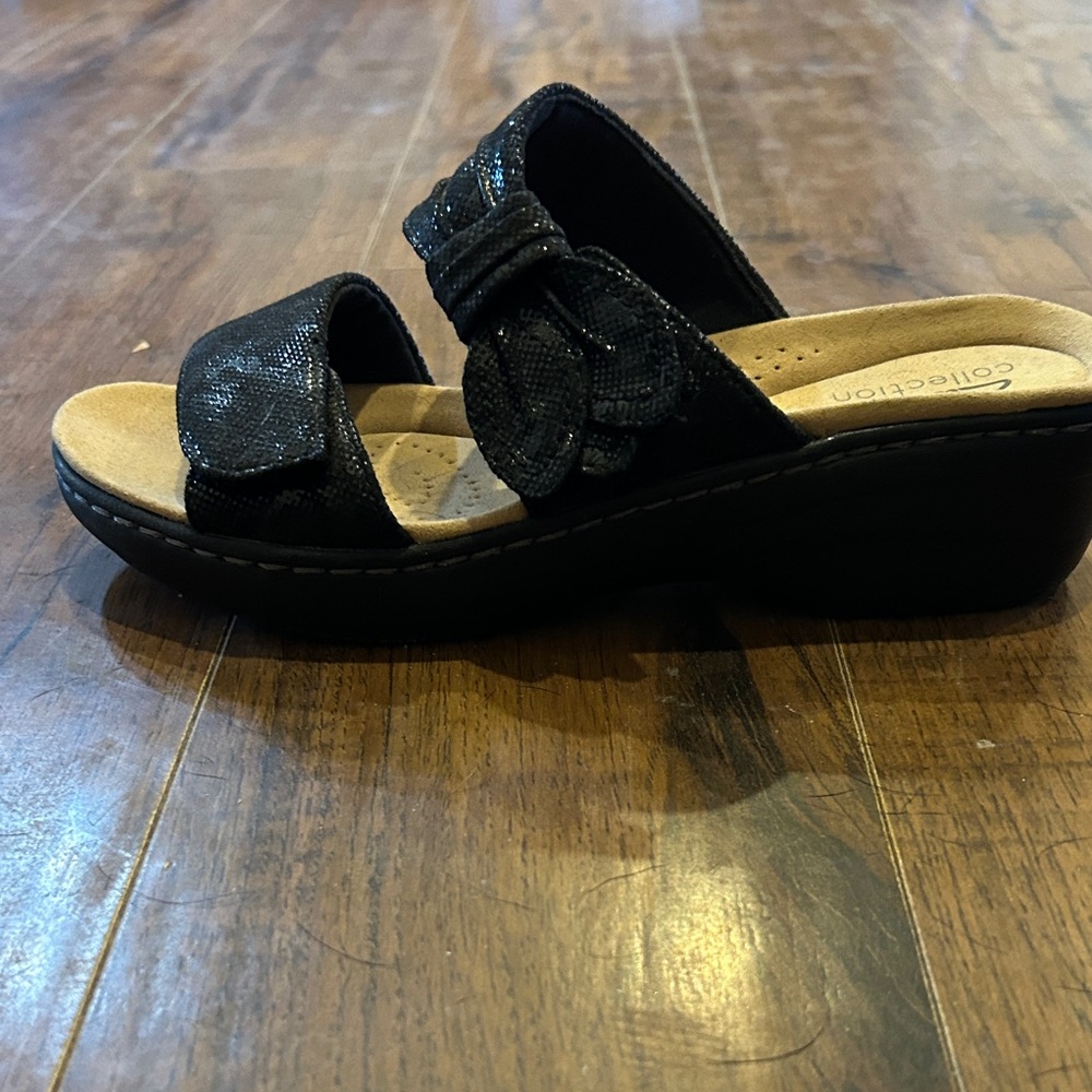 Clarks Women's Glittery Black Slide Sandals